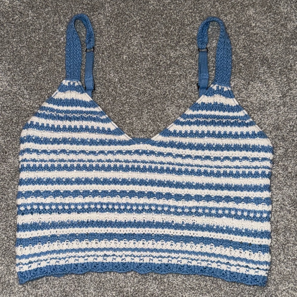 Hollister Crochet Tank Top Size Medium